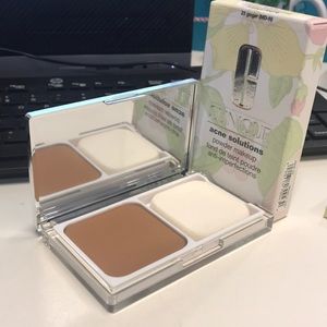 Powder make up (color 23 Ginger) Brand New